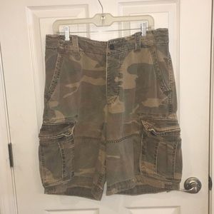 Mens camo cargo shorts